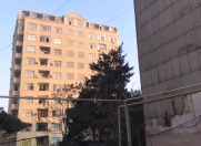 Satılır 1 otaqlı 42 m2 ofis 2 mkr