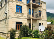 İcarəyə verilir 6 otaqlı 250 m2 bağ evi Bakı