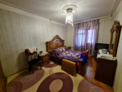 Satılır 4 otaqlı 100 m2 köhnə tikili Y.Günəşli