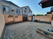 Satılır 3 otaqlı 80 m2 həyət evi Xətai r.