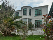 Satılır 7 otaqlı 300 m2 villa Rəsulzadə