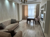 İcarəyə verilir 2 otaqlı 110 m2 yeni tikili Əhmədli m.