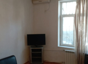 Satılır 2 otaqlı 58 m2 köhnə tikili Hüseyn Cavid parkı