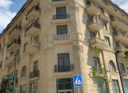 Satılır 3 otaqlı 136 m2 yeni tikili Ağ şəhər