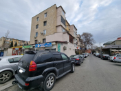 Satılır 1 otaqlı 35 m2 köhnə tikili İnşaatçılar m.