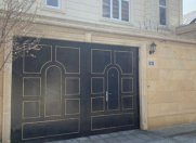 Satılır 9 otaqlı 200 m2 həyət evi Rəsulzadə