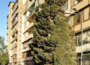 Satılır 3 otaqlı 80 m2 köhnə tikili Bakıxanov