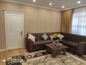 Satılır 5 otaqlı 110 m2 köhnə tikili 8 km