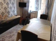Satılır 3 otaqlı 52 m2 köhnə tikili Qara Qarayev m.