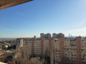 İcarəyə verilir 2 otaqlı 40 m2 köhnə tikili Azadlıq prospekti m.