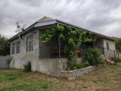 Satılır 3 otaqlı 100 m2 həyət evi İsmayıllı