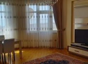 İcarəyə verilir 3 otaqlı 140 m2 yeni tikili Əhmədli