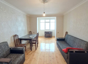 Satılır 3 otaqlı 65 m2 köhnə tikili Elmlər Akademiyası m.