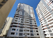 Satılır 2 otaqlı 71 m2 yeni tikili İnşaatçılar m.