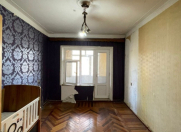 Satılır 2 otaqlı 60 m2 köhnə tikili Ayna Sultanova heykəli