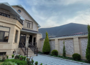 Satılır 4 otaqlı 200 m2 villa Şəki