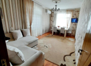 Satılır 2 otaqlı 60 m2 köhnə tikili 8 km