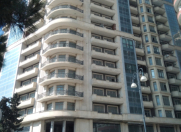 Satılır 3 otaqlı 140.3 m2 yeni tikili Badamdar