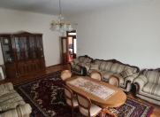 Satılır 5 otaqlı 330 m2 həyət evi Lənkəran