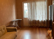 Satılır 4 otaqlı 110 m2 köhnə tikili Əhmədli m.