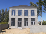 Satılır 5 otaqlı 300 m2 obyekt Bakıxanov