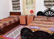 İcarəyə verilir 3 otaqlı 130 m2 köhnə tikili Axundov bağı