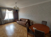 İcarəyə verilir 3 otaqlı 100 m2 köhnə tikili Elmlər Akademiyası m.