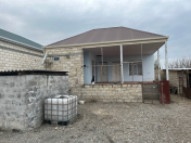 Satılır 2 otaqlı 80000 m2 həyət evi Yevlax