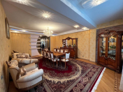 Satılır 5 otaqlı 300 m2 yeni tikili Nəriman Nərimanov m.