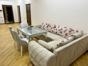 İcarəyə verilir 3 otaqlı 180 m2 yeni tikili İçəri Şəhər m.