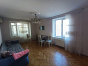 İcarəyə verilir 2 otaqlı 60 m2 köhnə tikili Neftçilər metrosu