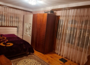 Satılır 4 otaqlı 90 m2 köhnə tikili Köhnə Günəşli