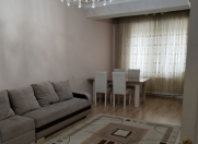 İcarəyə verilir 3 otaqlı 90 m2 yeni tikili Elmlər Akademiyası m.