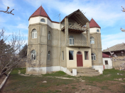 Satılır 8 otaqlı 420 m2 həyət evi Buzovna