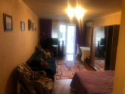 İcarəyə verilir 1 otaqlı 42 m2 köhnə tikili 28 May m.