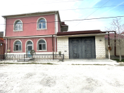 Satılır 6 otaqlı 200 m2 həyət evi Savalan