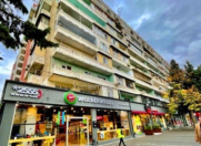 Satılır 4 otaqlı 110 m2 köhnə tikili Qara Qarayev m.