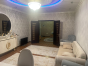 Satılır 4 otaqlı 132 m2 yeni tikili İnşaatçılar m.