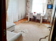 Satılır 2 otaqlı 60 m2 köhnə tikili Xalqlar Dostluğu m.