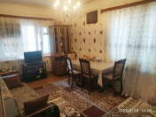 Satılır 3 otaqlı 85 m2 köhnə tikili 8 mkr