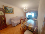 Satılır 3 otaqlı 110 m2 köhnə tikili 8 mkr