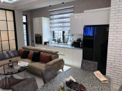 İcarəyə verilir 3 otaqlı 100 m2 yeni tikili Elmlər Akademiyası m.