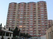 Satılır 3 otaqlı 140 m2 yeni tikili Şah İsmayıl Xətai m.