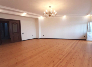 Satılır 4 otaqlı 218 m2 yeni tikili Azadlıq prospekti m.