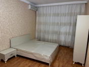 İcarəyə verilir 2 otaqlı 65 m2 yeni tikili 8 Noyabr m.