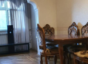 İcarəyə verilir 3 otaqlı 80 m2 köhnə tikili Nəriman Nərimanov m.