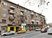 İcarəyə verilir 2 otaqlı 65 m2 köhnə tikili 28 May m.