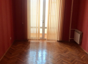 İcarəyə verilir 3 otaqlı 70 m2 köhnə tikili Azadlıq prospekti m.