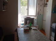 Satılır 3 otaqlı 75 m2 köhnə tikili İnşaatçılar m.