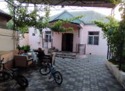 Satılır 3 otaqlı 100 m2 həyət evi Bakıxanov